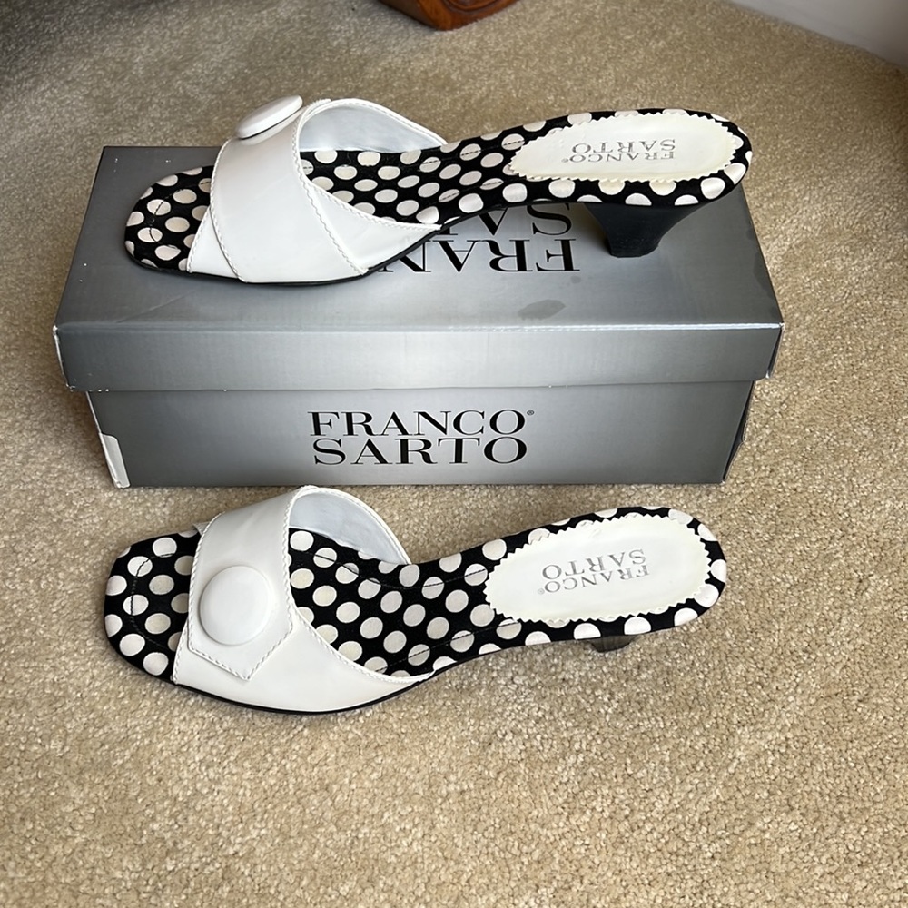 Franco Sarto Nicole White Patent Kitten Heels - Picture 2 of 7